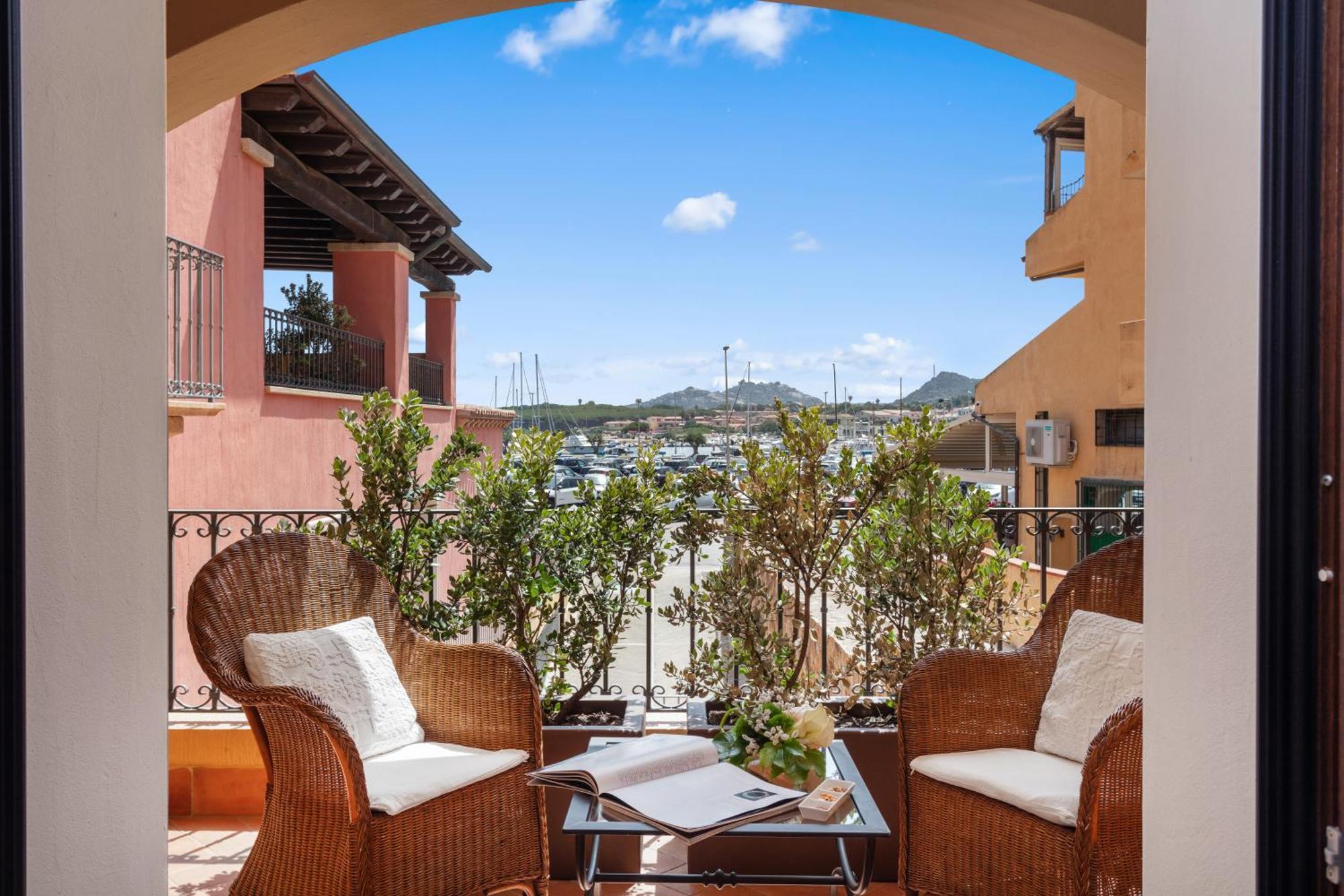 La Vecchia Fonte Boutique Hotel Palau Kültér fotó