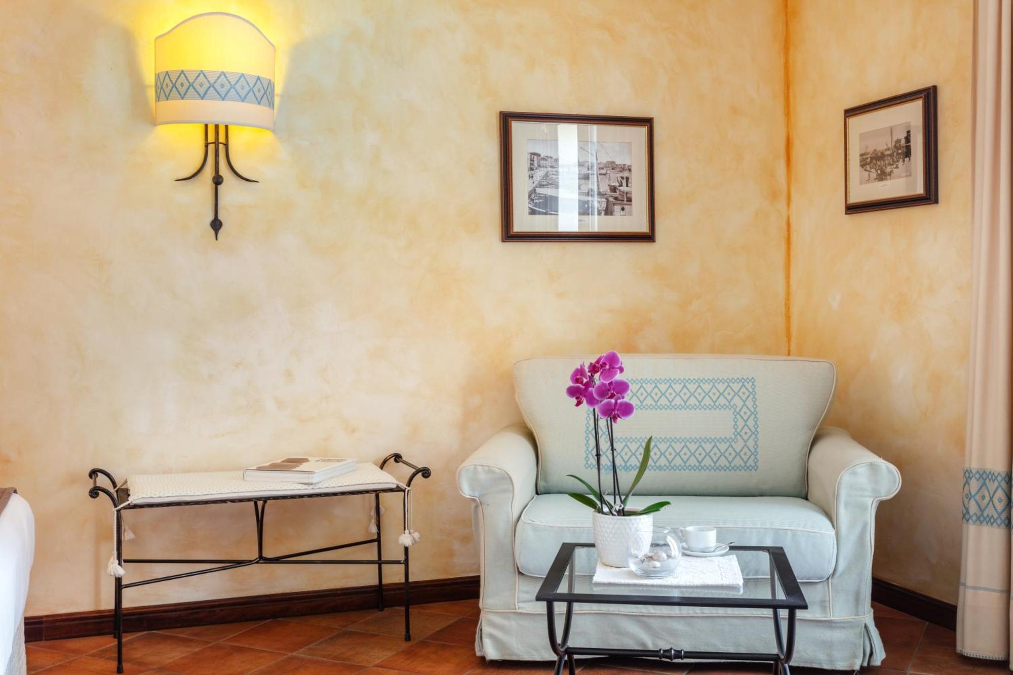 La Vecchia Fonte Boutique Hotel Palau Kültér fotó